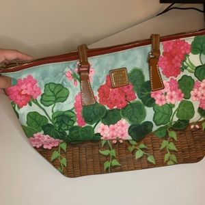 Floral basket bag